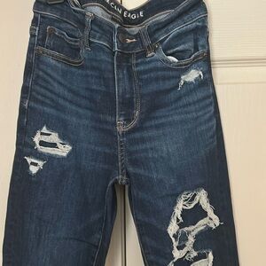 Women American Eagle Distressed Jeans